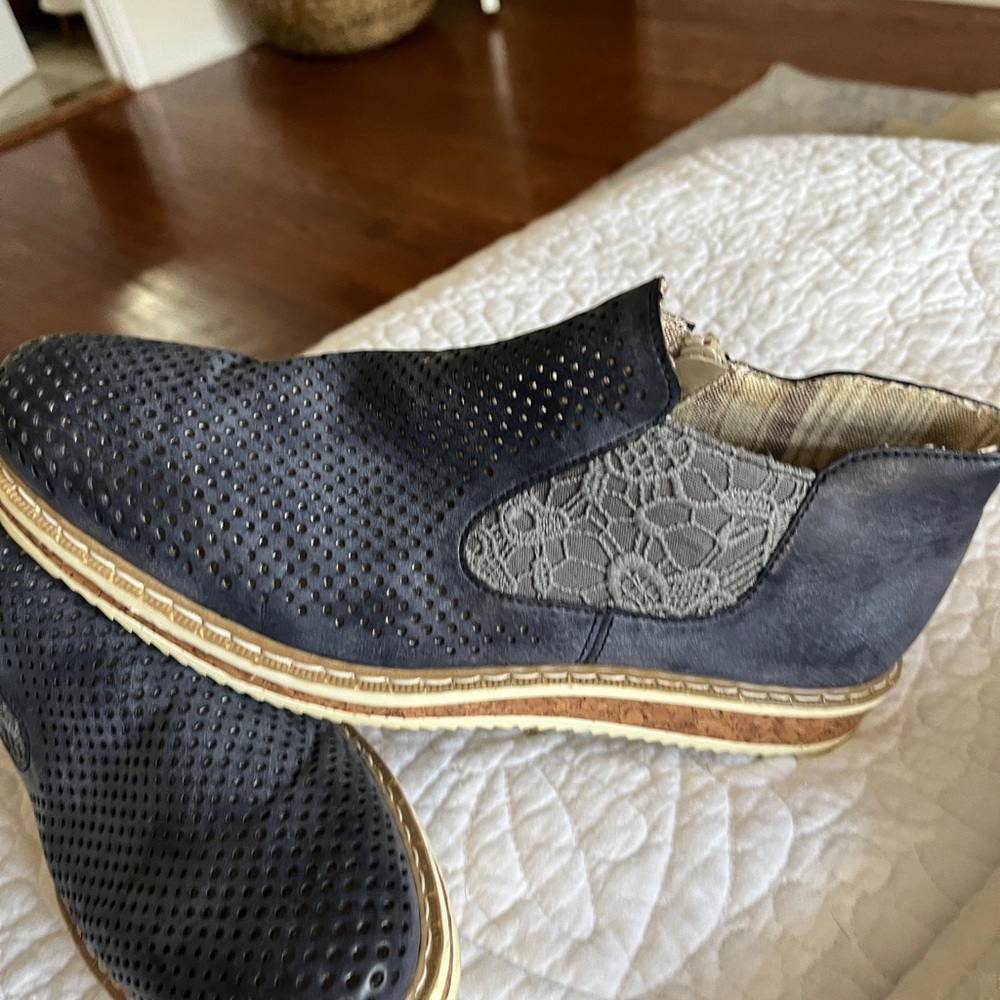 Blue Rieker flats